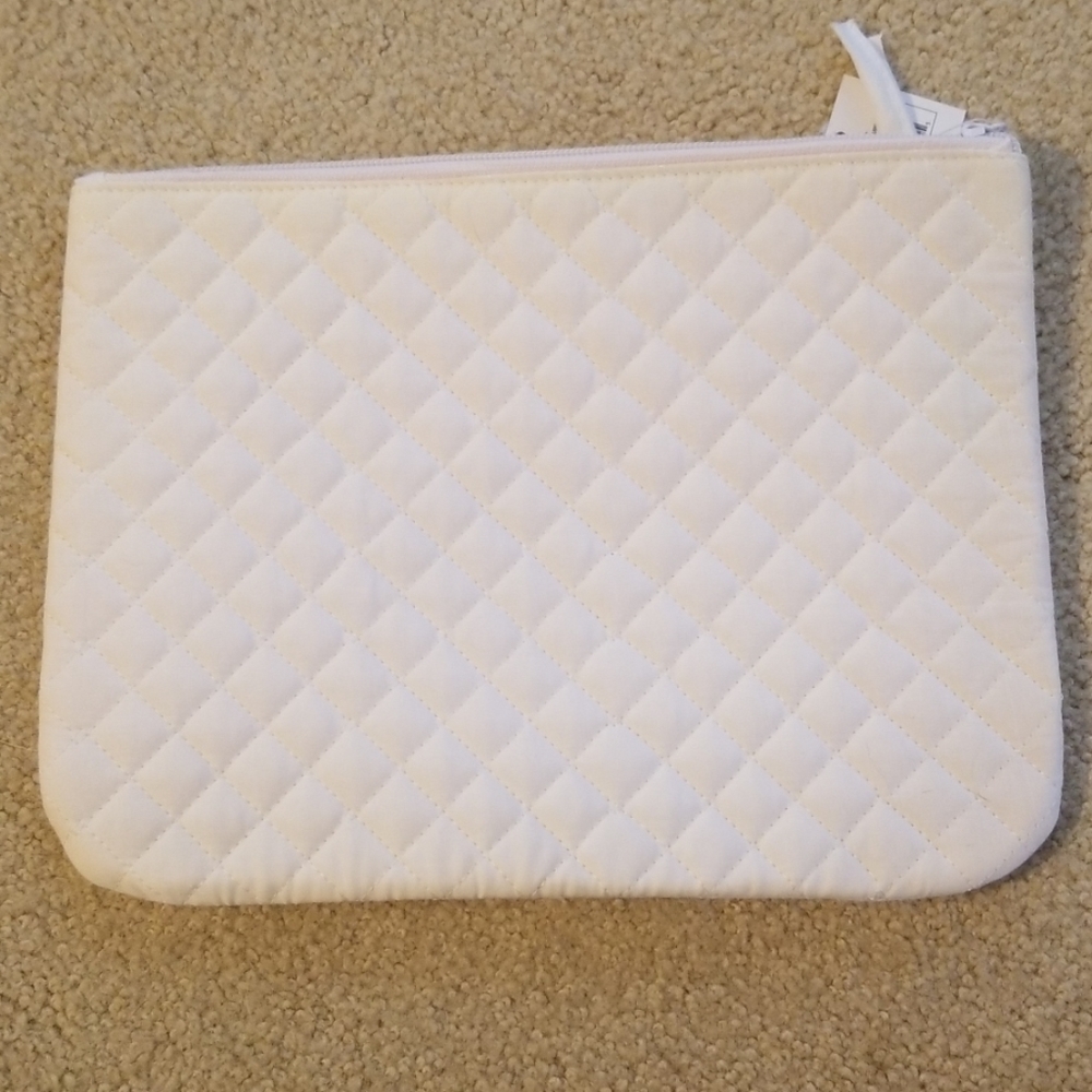 ⬇️⭐ New Large Cosmetic Bags - XOXO ⭐ - Picture 4 of 7